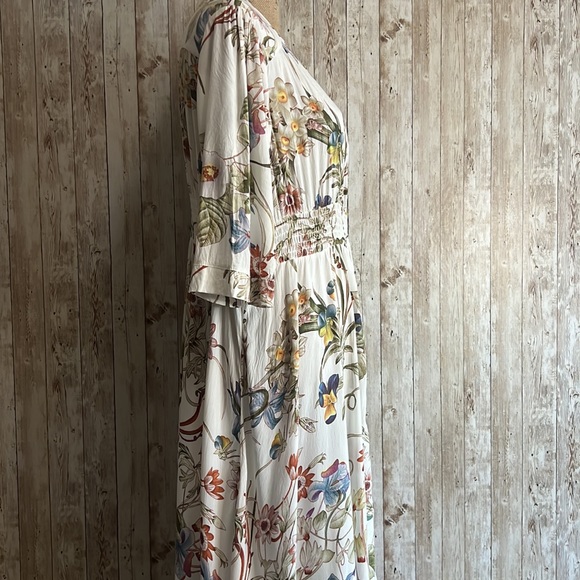 Floral Maxi Dress - White - Picture 6 of 11